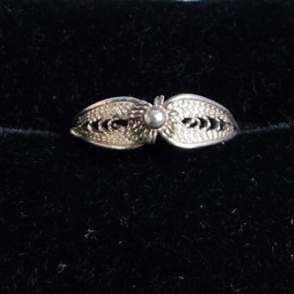 Vintage 925 Sterling Silver Filigree Pearl Adjustable Toe Ring Eye Rope